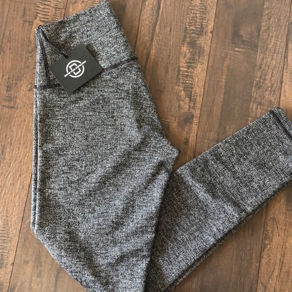 DYI medium grey black leggings
